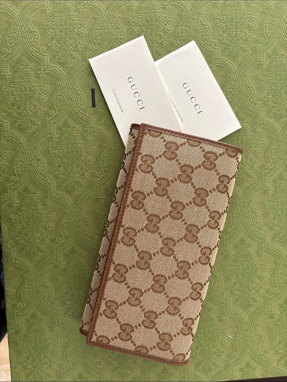 Gucci Brown & Beige GG Monogram Continental Wallet - Picture 4 of 8
